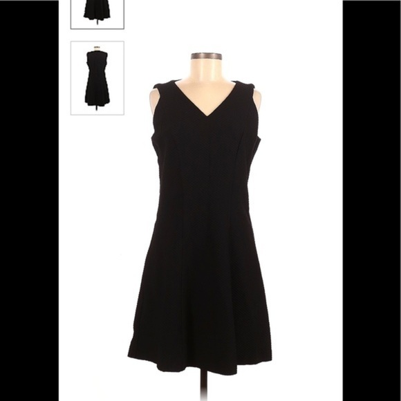 Doncaster Dresses & Skirts - Doncaster collection elegant simple cap sleeve flattering flare midi dress